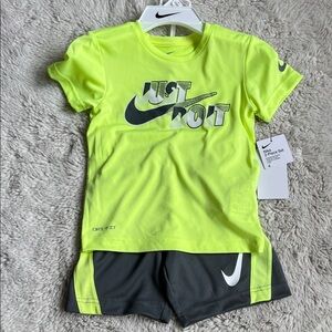 Nike Bright Yellow and Dark Gray Dri-FIT Outfit